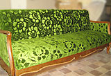 Обивка дивана зеленого цвета